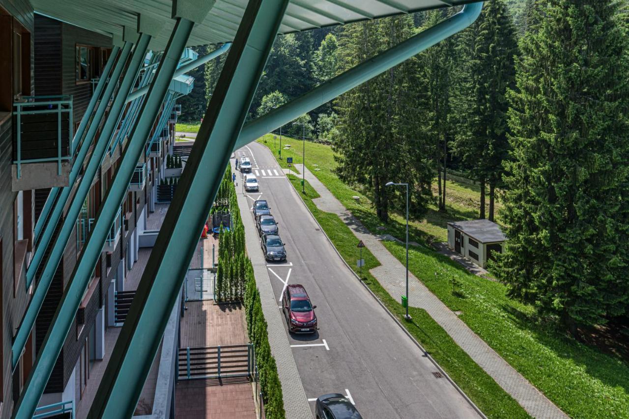 Pine Woods Apartment B35 In Silver Mountain Poiana Brasov Ngoại thất bức ảnh